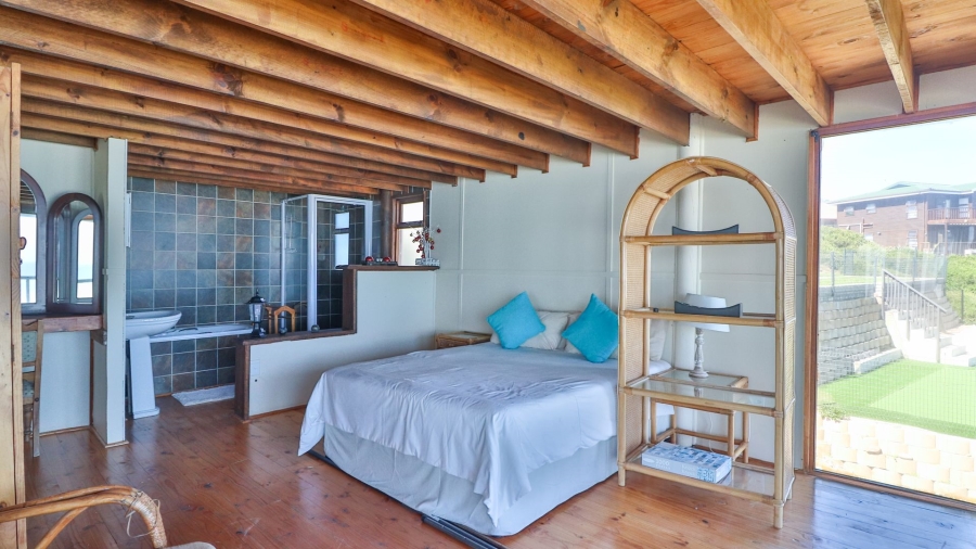 10 Bedroom Property for Sale in Dana Bay Western Cape